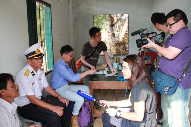 Đại dịch Covid-19 “đẩy” nhà báo bước vào kỷ nguyên số 4.0 ảnh 1