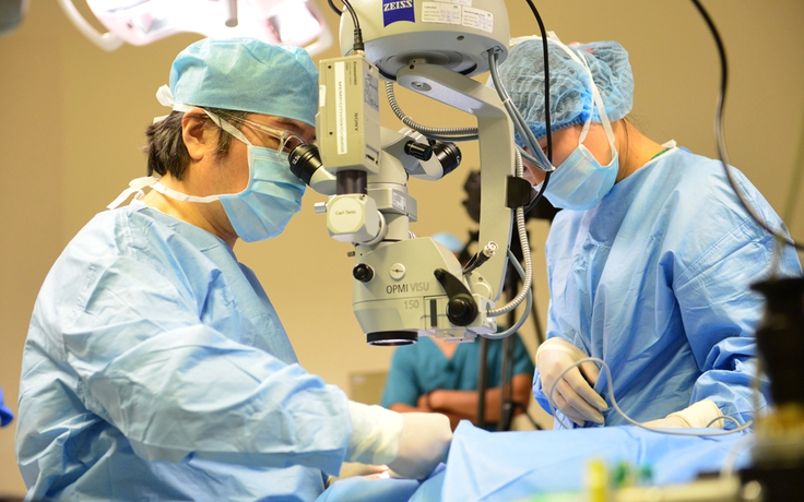 Nhờ nguồn giác mạc nhập khẩu, ‘bản sao Mr Đàm’ sáng mắt sau hơn 30 năm ảnh 3