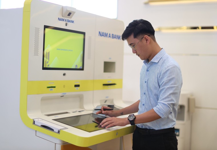 Nam A Bank - Tăng trưởng bằng chiến lược phát triển bền vững và hiệu quả ảnh 2