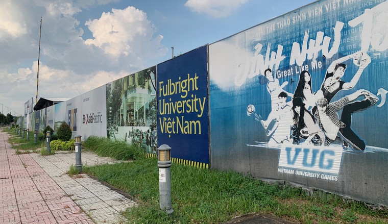 Phía sau Khu Công nghệ cao TP.HCM ảnh 3