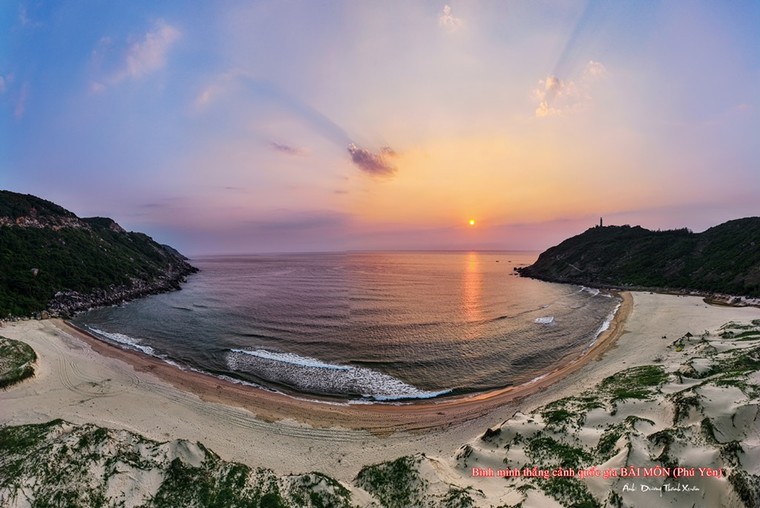 Nghệ sĩ nhiếp ảnh chọn cảnh trong "Tôi thấy hoa vàng trên cỏ xanh" cần giúp đỡ ảnh 3