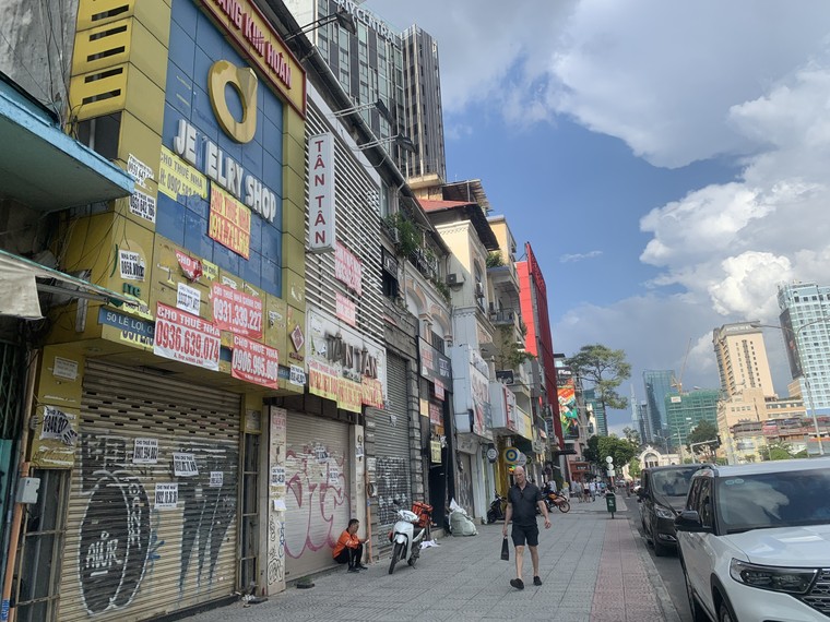 Mặt bằng trung tâm TP.HCM ế ẩm, vắng bóng khách thuê ảnh 10