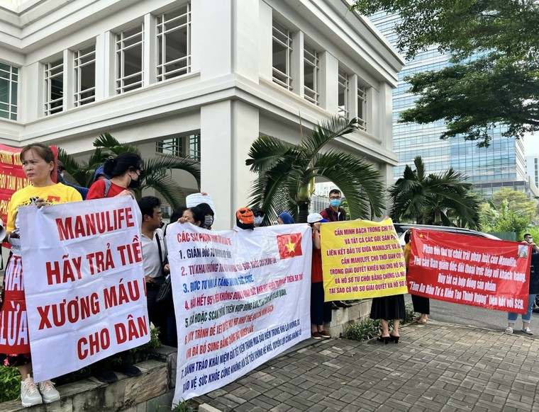 Vợ chồng cùng mắc bệnh ung thư, nhưng Manulife vẫn không chịu trả tiền ảnh 2