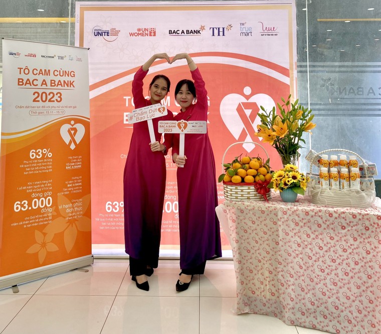 Hưởng ứng chiến dịch Tô cam cùng BAC A BANK ảnh 1
