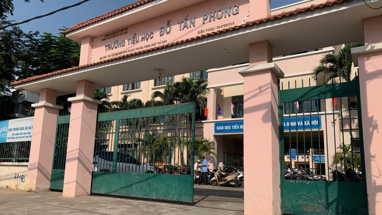 TP.Thủ Đức: Trẻ tiểu học đọc viết chưa rành, phải học qua ứng dụng LMS360 trên điện thoại?! ảnh 2