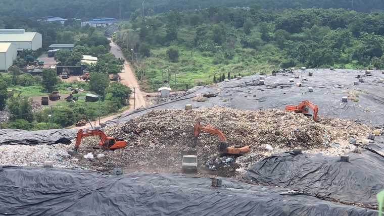 Sonadezi Đồng Nai - Đứa con cưng trở chứng - Bài 2: Dân khóc ròng với bãi rác lớn nhất tỉnh ảnh 3