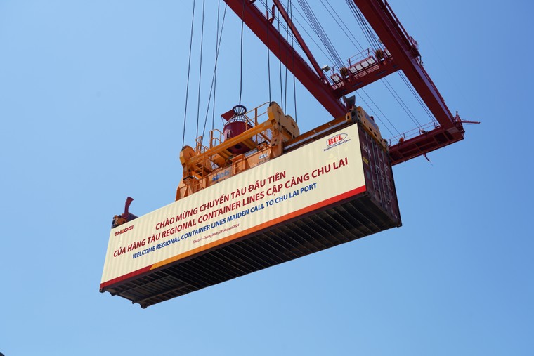 Cảng Chu Lai mở thêm các tuyến hàng hải mới ảnh 1