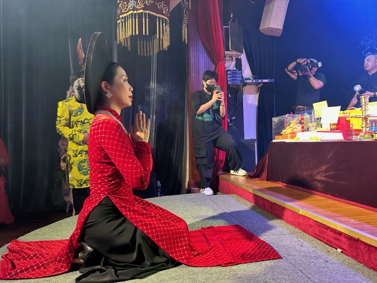 Giỗ tổ sân khấu: Một chốn lặng lẽ, một nỗi niềm riêng ảnh 2