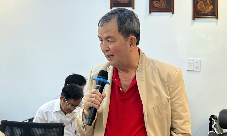 PGS.TS Nguyễn Hoài Nam - “Bác sĩ phẫu thuật tâm hồn” ảnh 1