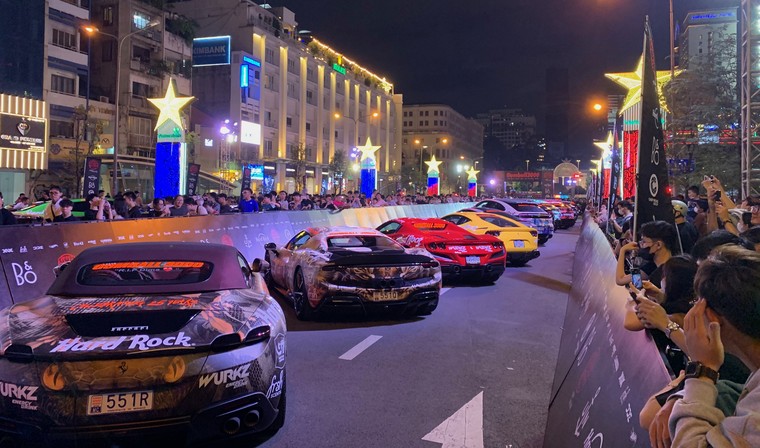 Lời hứa ủng hộ đồng bào gặp bão lũ của Quỹ “siêu xe” Gumball 3000 được thực hiện chưa? ảnh 1