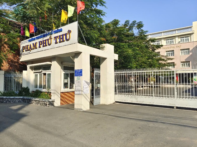 TP.HCM: Nữ sinh bị “bạo lực học đường” đến trầm cảm vì từ chối học thêm ảnh 1