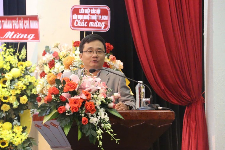 Văn chương trẻ TPHCM tiếp nối sự đa dạng ảnh 2