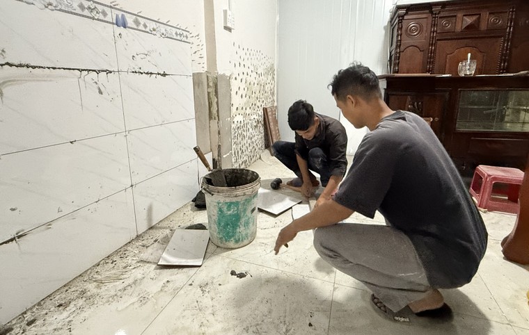 "Xóm nổi" giữa thành phố! ảnh 5