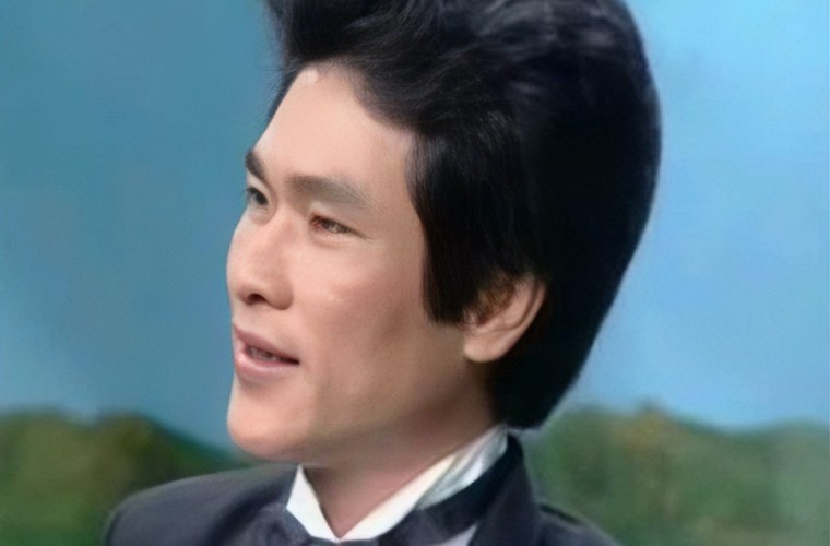 Người hát thành công nhất “Thuyền và biển” từ trần ảnh 1