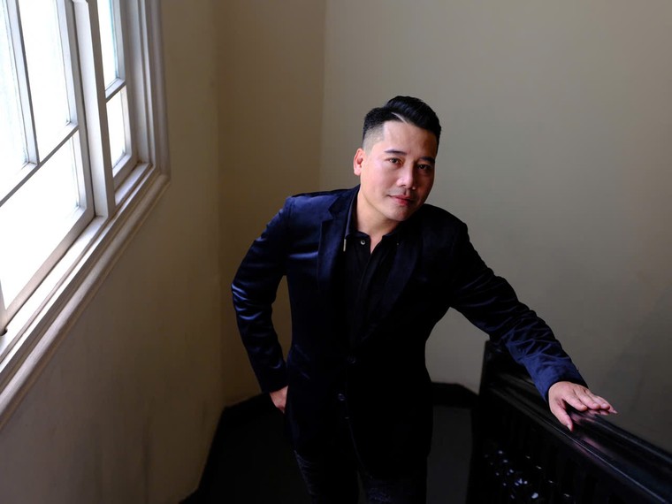 Ca sĩ Tuấn Hiệp: Người lính hát tình ca ảnh 1