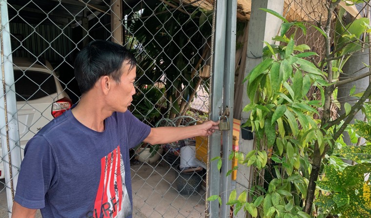 TP.HCM: Nhóm người lạ chiếm nhà dân, đập phá tài sản và doạ chém ảnh 4