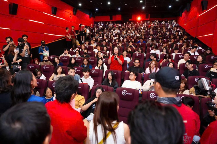 Huỳnh Lập vẫn tỉnh táo trước cú đột phá dẫn đầu phòng vé! ảnh 2