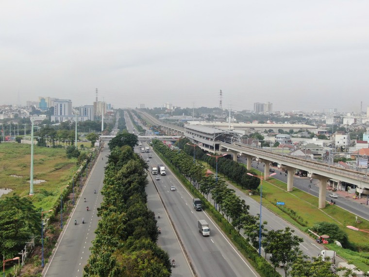 Những công trình lãng phí ở TP.HCM - Bài 3: Tuyến đường triệu đô ở cửa ngõ phía đông 15 năm chưa về đích? ảnh 1