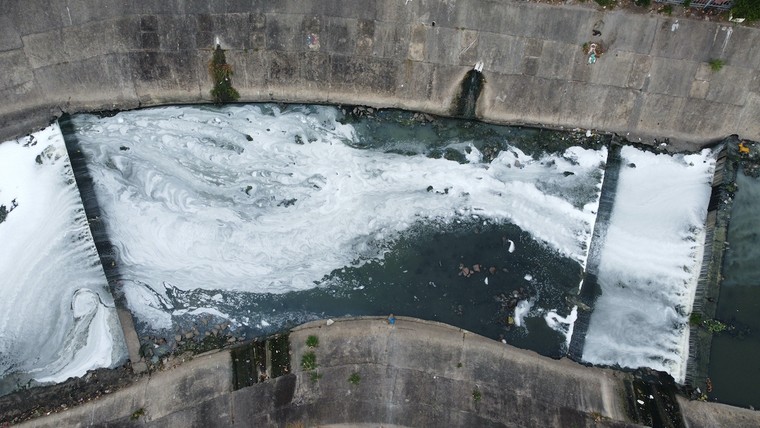 Những công trình lãng phí ở TP.HCM – Bài 6: Gần 20 năm dang dở “giấc mơ” hoá xanh kênh Ba Bò ảnh 5