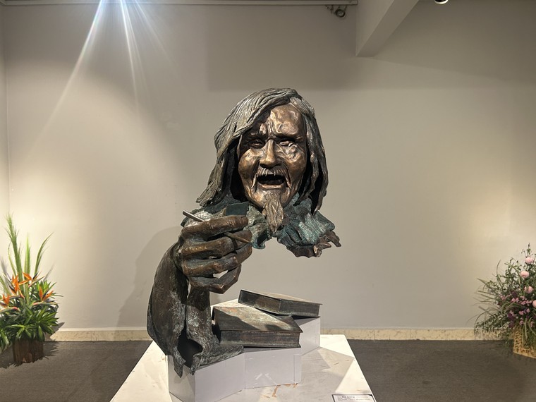 Chân dung “nghịch đất” của Cường Tuse ảnh 5