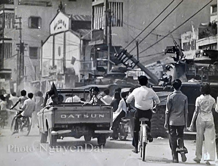 Xem bộ ảnh Sài Gòn ngày 30/4 của 50 năm trước ảnh 13