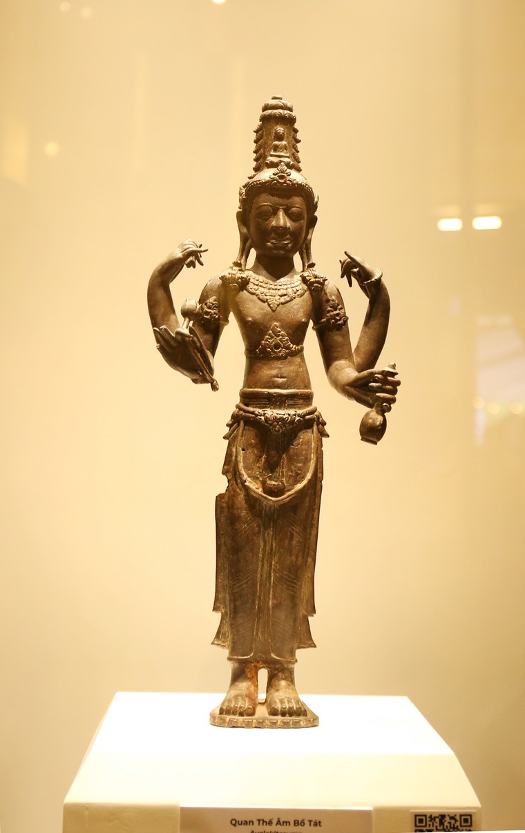 Chiêm ngưỡng “Bảo vật quốc gia - Những kiệt tác di sản tại TP.HCM” ảnh 10