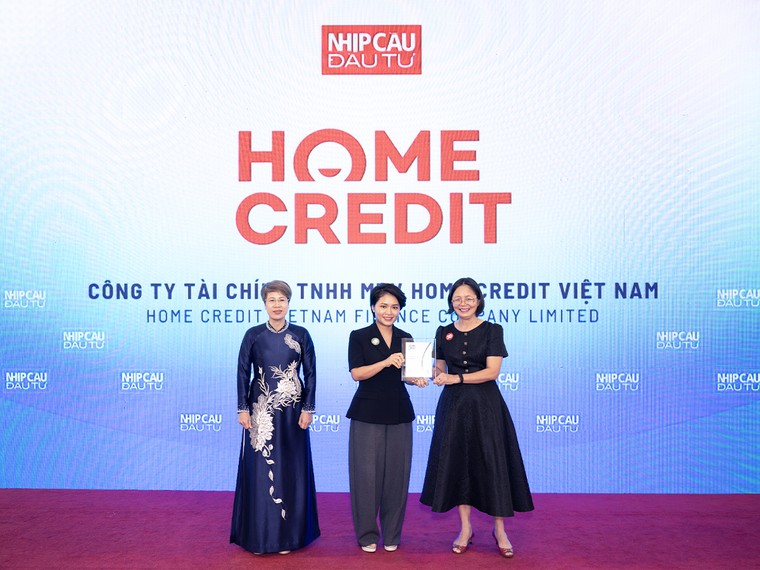 Home Credit được vinh danh tại Giải thưởng Top 50 Doanh nghiệp Phát triển Bền vững tiêu biểu 2025 ảnh 1