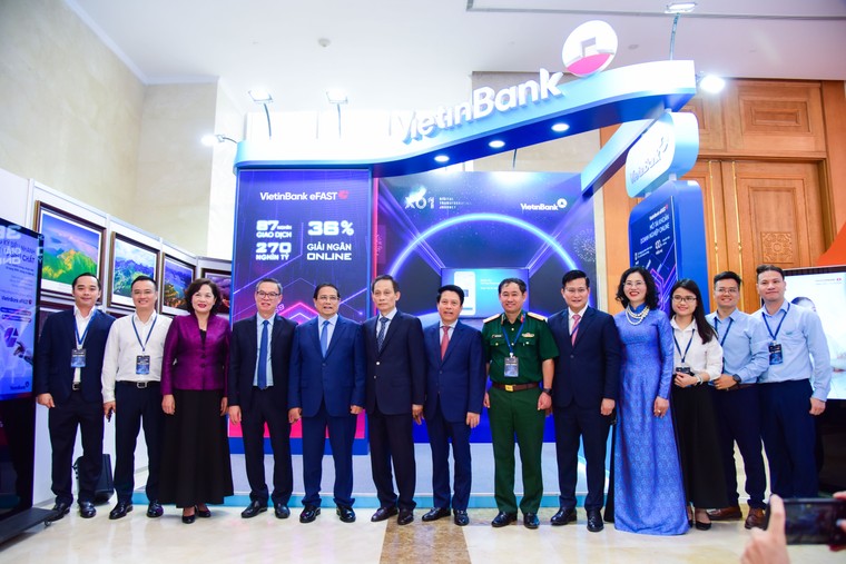 VietinBank - Vươn mình cùng đất nước ảnh 1