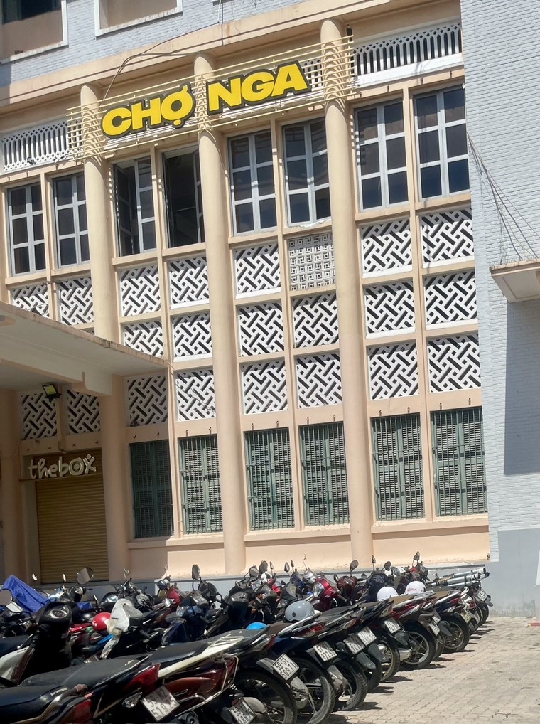 Bất ngờ khi Bưu điện TPHCM chưa phải là di tích ảnh 1