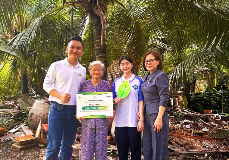 Sunshine Group tiếp tục lan tỏa hành trình “chạm tới trái tim” tại Phú Thọ & Đồng Tháp cùng Cặp lá yêu thương ảnh 6