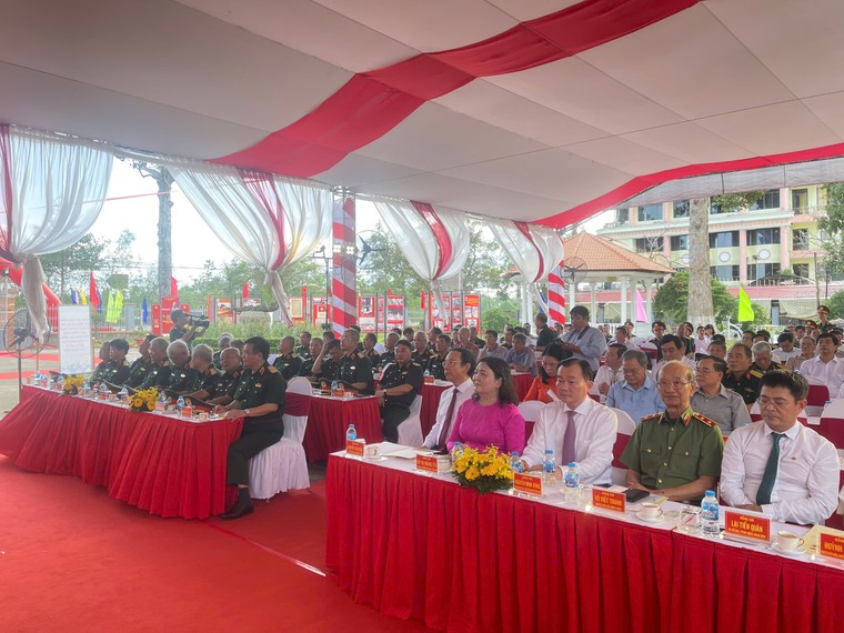 Khánh thành Nhà tưởng niệm Đại tá, Anh hùng LLVTND, Liệt sĩ Phạm Ngọc Thảo ảnh 1