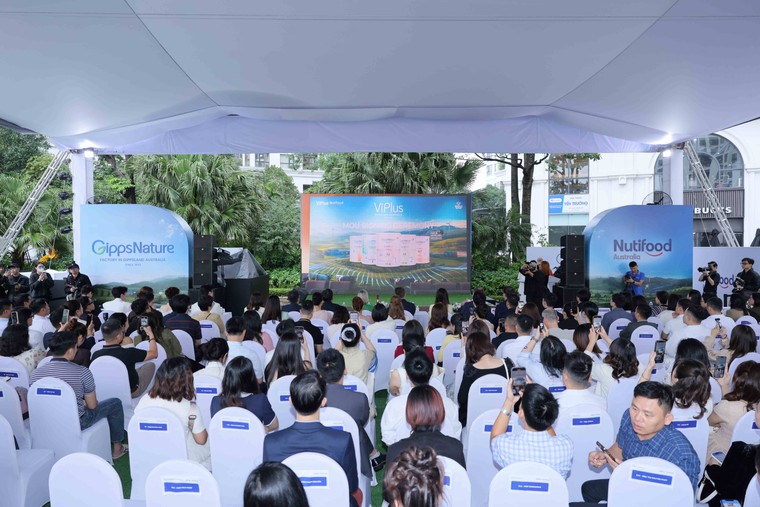 Nutifood ra mắt dòng sản phẩm sữa Úc cao cấp ảnh 1