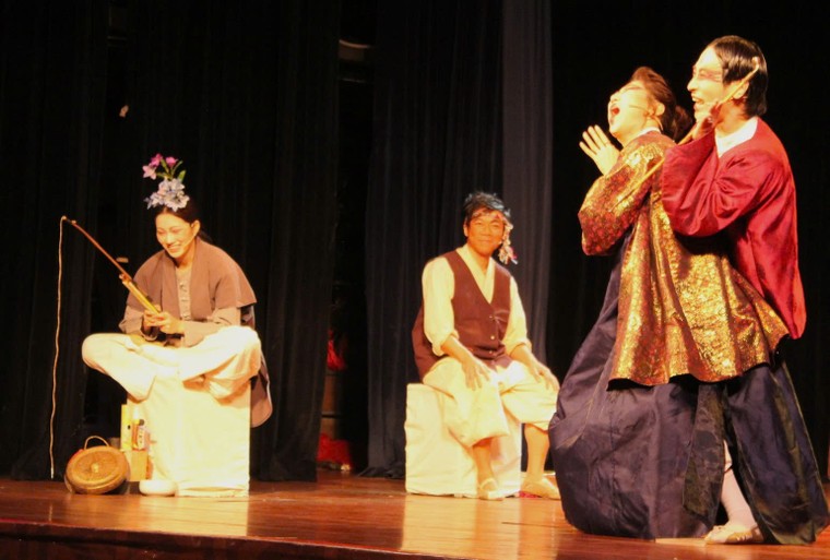 Nghệ sĩ sân khấu Việt - Hàn cùng nhau diễn kịch ảnh 2