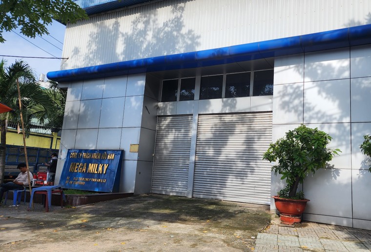 Bất an sữa học đường - Bài 7: Tham mưu xử phạt, lấy mẫu kiểm nghiệm sản phẩm của Công ty TNHH Mega Milky ảnh 4