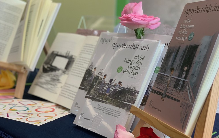 Nguyễn Nhật Ánh trả lời hậu vận của “Tôi thấy hoa vàng trên cỏ xanh” trong sách mới ảnh 1
