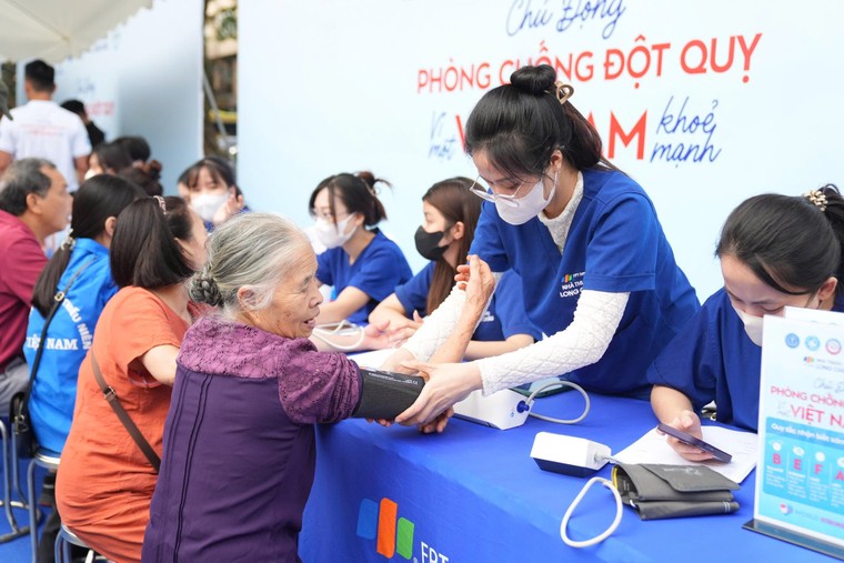 Phòng ngừa đột quỵ từ chủ động nhận biết, kiểm soát bệnh lý nền ảnh 4