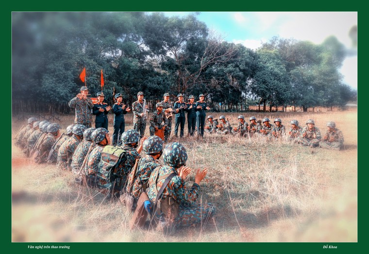 80 ảnh đẹp mừng tuổi 80 của Quân khu 7 ảnh 1