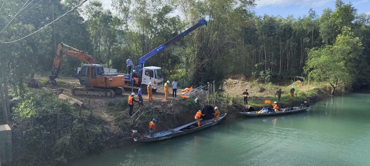 EVN: Vượt tiến độ, xóa “vùng lõm” điện, sóng tại 129 thôn, bản ảnh 2