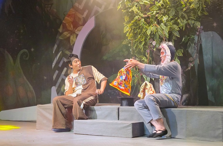 Từ Thánh Gióng đến “náo động rừng cổ tích” ảnh 2