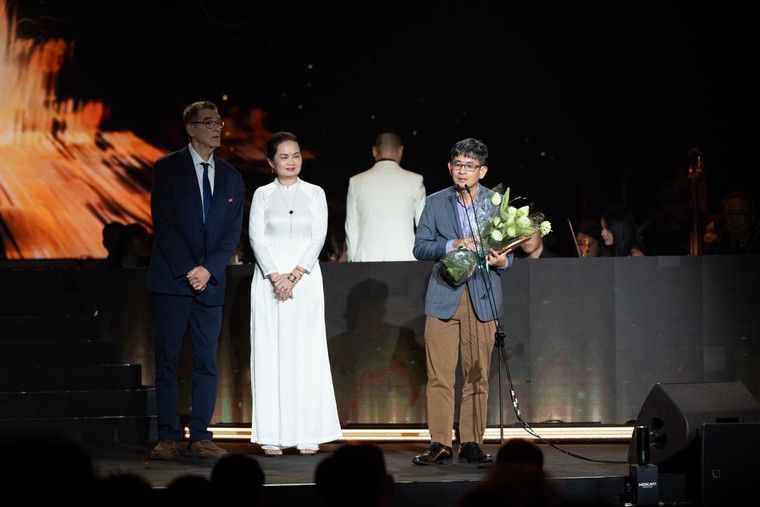 Giải “Tinh hoa cống hiến 2025” trao tặng nhạc sĩ Phạm Tuyên ảnh 2