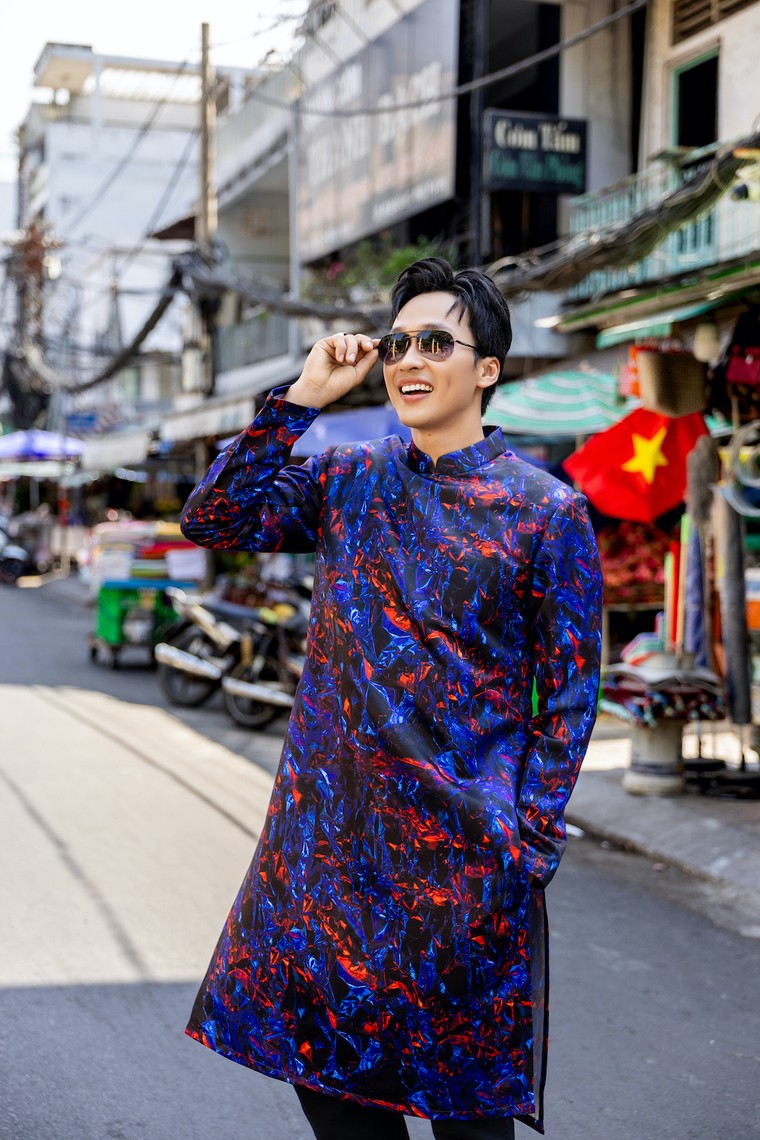 Áo dài nam, nét đẹp truyền thống trong đời sống hiện đại ảnh 2