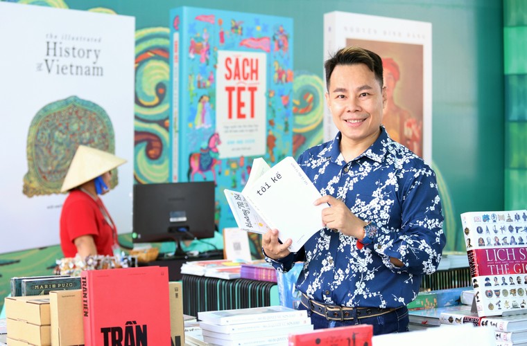 Tết đọc sách hay: Ông chủ hiệu sách Đông A tiết lộ hậu trường làng sách ảnh 2