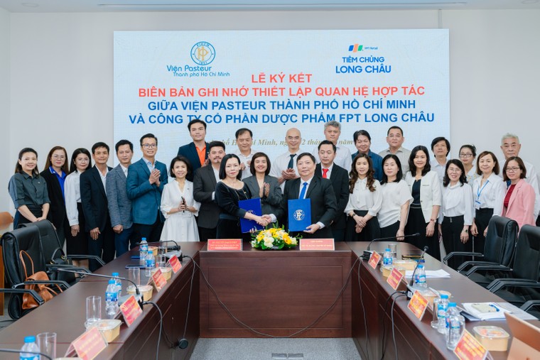 Kết nối nguồn lực y tế dự phòng vì Việt Nam khỏe mạnh: Long Châu và Viện Pasteur TP. Hồ Chí Minh hợp tác chiến lược toàn diện ảnh 1