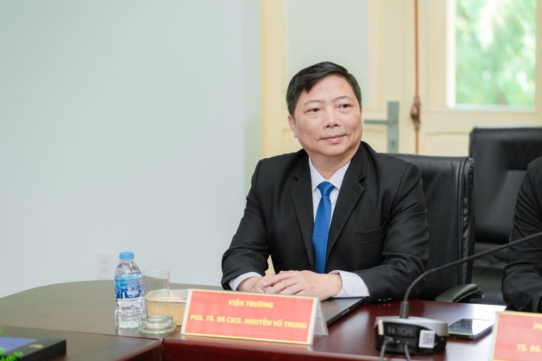 Kết nối nguồn lực y tế dự phòng vì Việt Nam khỏe mạnh: Long Châu và Viện Pasteur TP. Hồ Chí Minh hợp tác chiến lược toàn diện ảnh 2