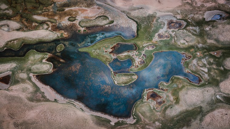 Thiên nhiên kỳ ảo trong “Bardo - Trung Giới” của Hoàng Lê Giang ảnh 3