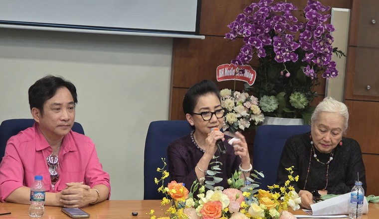 NSƯT Thanh Thanh Tâm tái ngộ khán giả sau 14 năm xa xứ ảnh 3