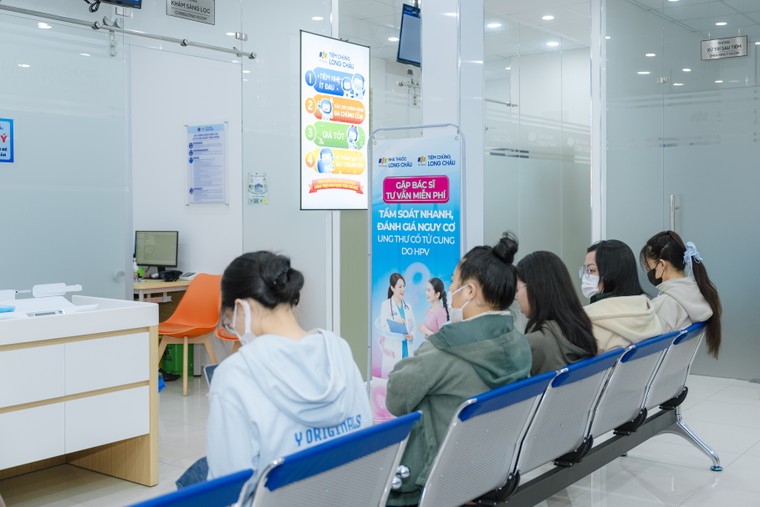 Đưa giải pháp tầm soát nguy cơ HPV đến gần người dân, Long Châu tạo “cú hích” phòng bệnh chủ động ảnh 1