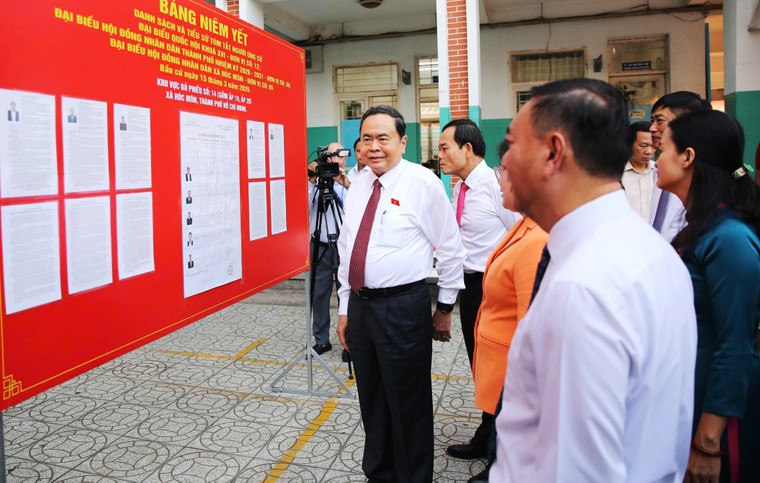 Chủ tịch Quốc hội Trần Thanh Mẫn dự lễ khai mạc bầu cử tại TP.HCM ảnh 3