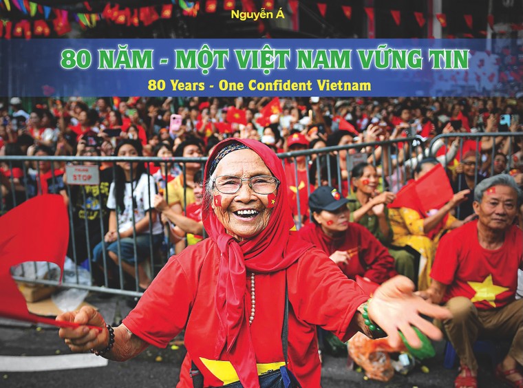 Nguyễn Á và tước hiệu Nghệ sĩ Nhiếp ảnh đặc biệt xuất sắc ảnh 1