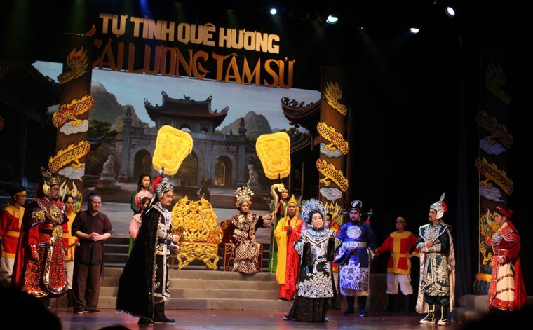 Thanh Thanh Tâm xúc động tái ngộ khán giả trong đêm “Tự tình quê hương” ảnh 2